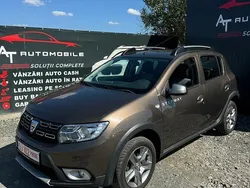 Culoaremaro Utilizat 2017 Dacia Sandero Prestige Hatchback | 6.999 EUR (Preț OK)