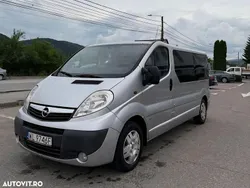 Gri Utilizat 2012 Opel Vivaro Design Edition Van | 7.600 EUR (Super Preț)