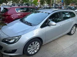 Utilizat 2016 Opel Astra Break | 9.800 EUR (Scump)