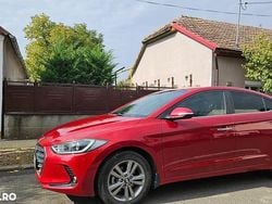 Culoarerosu Utilizat 2017 Hyundai Elantra Berlinǎ | 12.250 EUR (Preț OK)