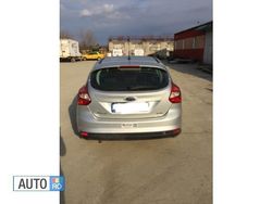 Gri Utilizat 2015 Ford Focus Hatchback | 5.700 EUR (Preț OK)