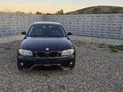 Culoarenegru Utilizat 2006 BMW 118 Hatchback | 4.200 EUR (Scump)