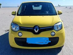 Culoaregalbeuriu Utilizat 2015 Renault Twingo Hatchback | 6.500 EUR