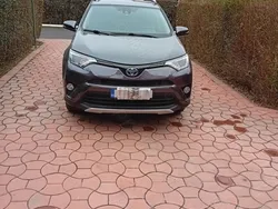 Utilizat 2018 Toyota RAV4 Hybrid SUV | 18.800 EUR (Preț bun)