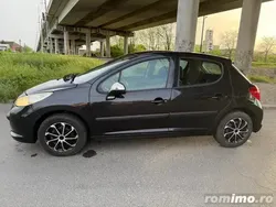 Utilizat 2006 Peugeot 207 Hatchback | 1.599 EUR