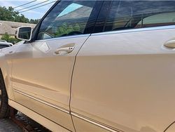 Alb Utilizat 2010 Mercedes GLK220 SUV | 9.200 EUR (Preț OK)