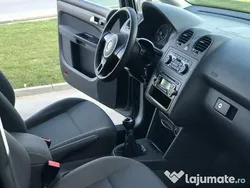 Utilizat 2012 VW Caddy Maxi Monovolum | 8.500 EUR (Puțin scump)