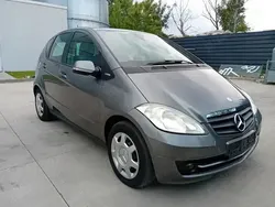 Gri Utilizat 2011 Mercedes A160 Elegance Hatchback | 3.570 EUR (Preț OK)