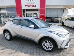 Utilizat 2023 Toyota C-HR SUV | 28.436 EUR (Scump)