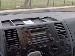 Rosu Utilizat 2009 VW T5 Van | 6.200 EUR (Preț OK)
