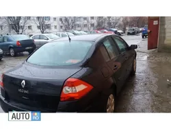 Negru Utilizat 2005 Renault Mégane II Berlinǎ | 2.750 EUR