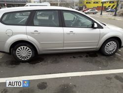 Argintiu Utilizat 2007 Ford Focus Break | 2.890 EUR (Puțin scump)
