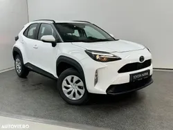 Alb Nouă 2024 Toyota Yaris Cross Active SUV | 20.495 EUR
