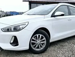Alb Utilizat 2017 Hyundai i30 Break | 8.990 EUR (Preț OK)