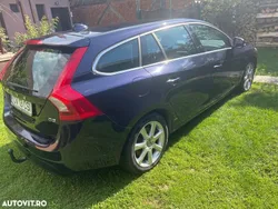 Albastru Utilizat 2016 Volvo V60 Momentum Break | 8.600 EUR (Preț OK)