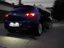 Albastru Utilizat 2010 Opel Astra Hatchback | 4.300 EUR (Puțin scump)