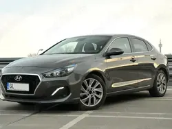 Maro Utilizat 2019 Hyundai i30 Hatchback | 16.300 EUR (Scump)