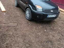 Utilizat 2007 Ford Fusion Berlinǎ | 900 EUR