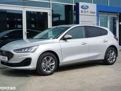 Culoareargint Nouă 2025 Ford Focus Titanium Hatchback | 24.261 EUR
