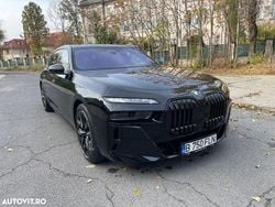 Culoarenegru Utilizat 2023 BMW 740 M Sport Berlinǎ | 100.000 EUR