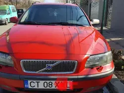 Rosu Utilizat 2003 Volvo V70 Break | 1.799 EUR