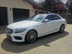 Alb Utilizat 2017 Mercedes C250 AMG line Berlinǎ | 17.900 EUR