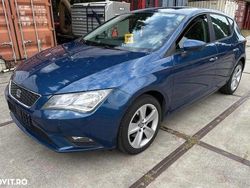 Culoarealbastru Utilizat 2015 Seat Leon Style Hatchback | 6.990 EUR (Preț OK)