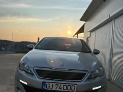Utilizat 2016 Peugeot 308 Hatchback | 5.500 EUR