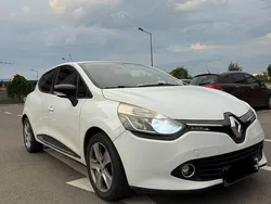 Alb Utilizat 2013 Renault Clio IV Dynamique Break | 4.950 EUR (Preț OK)