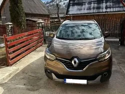 Maro Utilizat 2015 Renault Kadjar Intens SUV | 12.300 EUR (Preț OK)