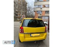 Galben Utilizat 2010 Opel Zafira Sport Monovolum | 2.300 EUR (Preț OK)