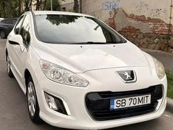 Culoarealb Utilizat 2012 Peugeot 308 Access Hatchback | 4.000 EUR (Preț OK)