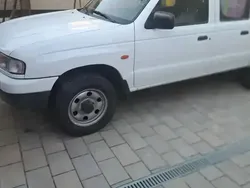 Utilizat 2001 Mazda B Series Pickup | 4.950 EUR
