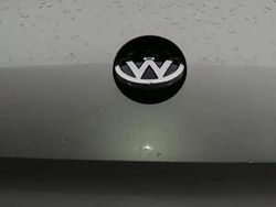 Utilizat 2016 VW Passat Berlinǎ | 12.500 EUR (Puțin scump)