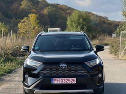 Culoarenegru Utilizat 2020 Toyota RAV4 Hybrid SUV | 23.500 EUR (Super Preț)