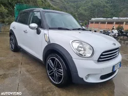 Alb Utilizat 2013 Mini Cooper D Countryman SUV | 7.950 EUR