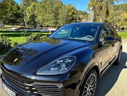 Negru Utilizat 2018 Porsche Cayenne SUV | 42.000 EUR