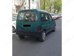 Utilizat 2007 Peugeot Partner Monovolum | 2.000 EUR