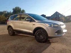 Argintiu Utilizat 2015 Ford Kuga SUV | 8.200 EUR (Preț bun)