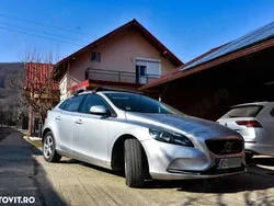 Utilizat 2015 Volvo V40 Break | 7.499 EUR (Super Preț)
