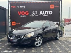 Culoarenegru Utilizat 2011 Volvo S60 Momentum Berlinǎ | 4.900 EUR (Preț bun)