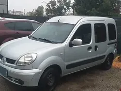Utilizat 2006 Renault Kangoo Monovolum | 2.350 EUR