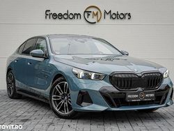 Culoarealbastru Utilizat 2024 BMW 520 Shadowline Berlinǎ | 55.999 EUR