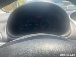 Albastru Utilizat 2006 Peugeot 206 Hatchback | 1.800 EUR (Preț OK)