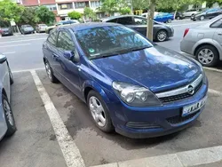 Albastru Utilizat 2007 Opel Astra GTC Coupe | 1.600 EUR