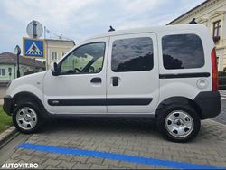 Culoarealb Utilizat 2008 Renault Kangoo Privilege Monovolum | 2.300 EUR