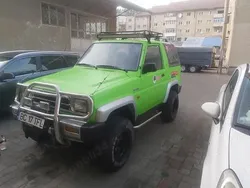 Verde Utilizat 1993 Daihatsu Rocky SUV | 3.600 EUR