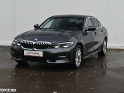 Gri mediu normal Utilizat 2022 BMW 320 Luxury Line Berlinǎ | 27.990 EUR (Preț OK)