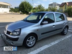 Gri Utilizat 2001 Renault Clio II Hatchback | 1.800 EUR (Preț OK)