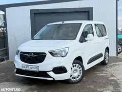 Alb Utilizat 2019 Opel Combo Life Elegance Monovolum | 9.761 EUR